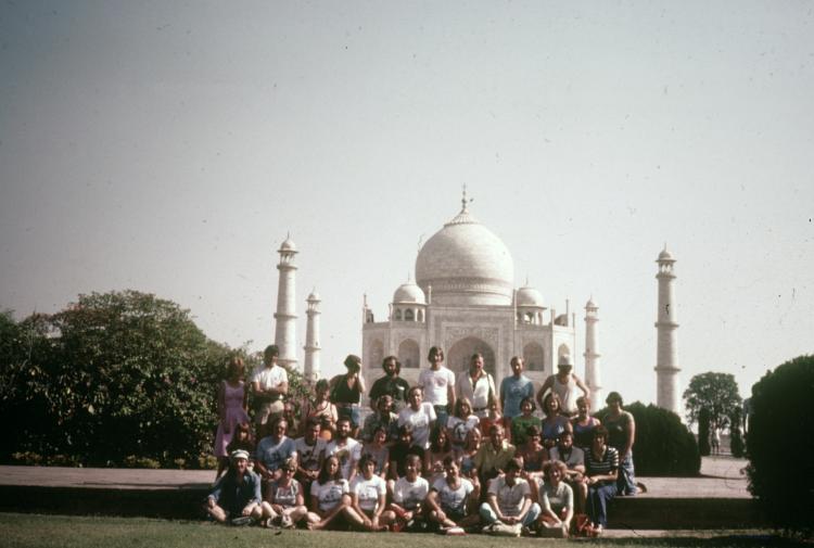 Sundowners Troika April 1976 Group at Taj Mahal